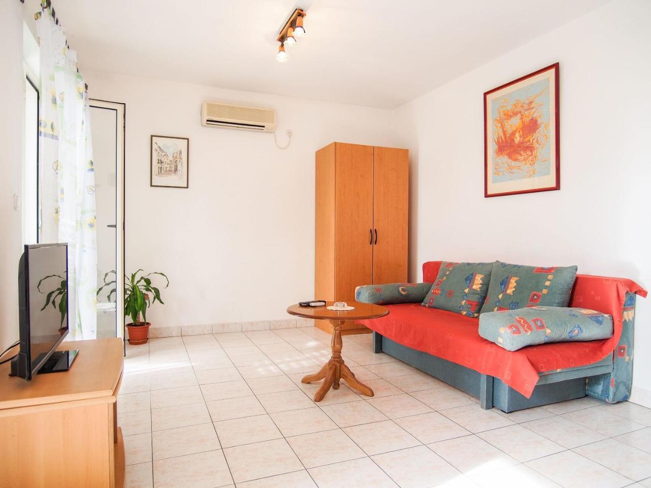 Dirk Apartment Hvar Town